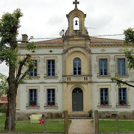 La Vieille Ecole Acomodação com café da manhã Bourgougnague Exterior foto